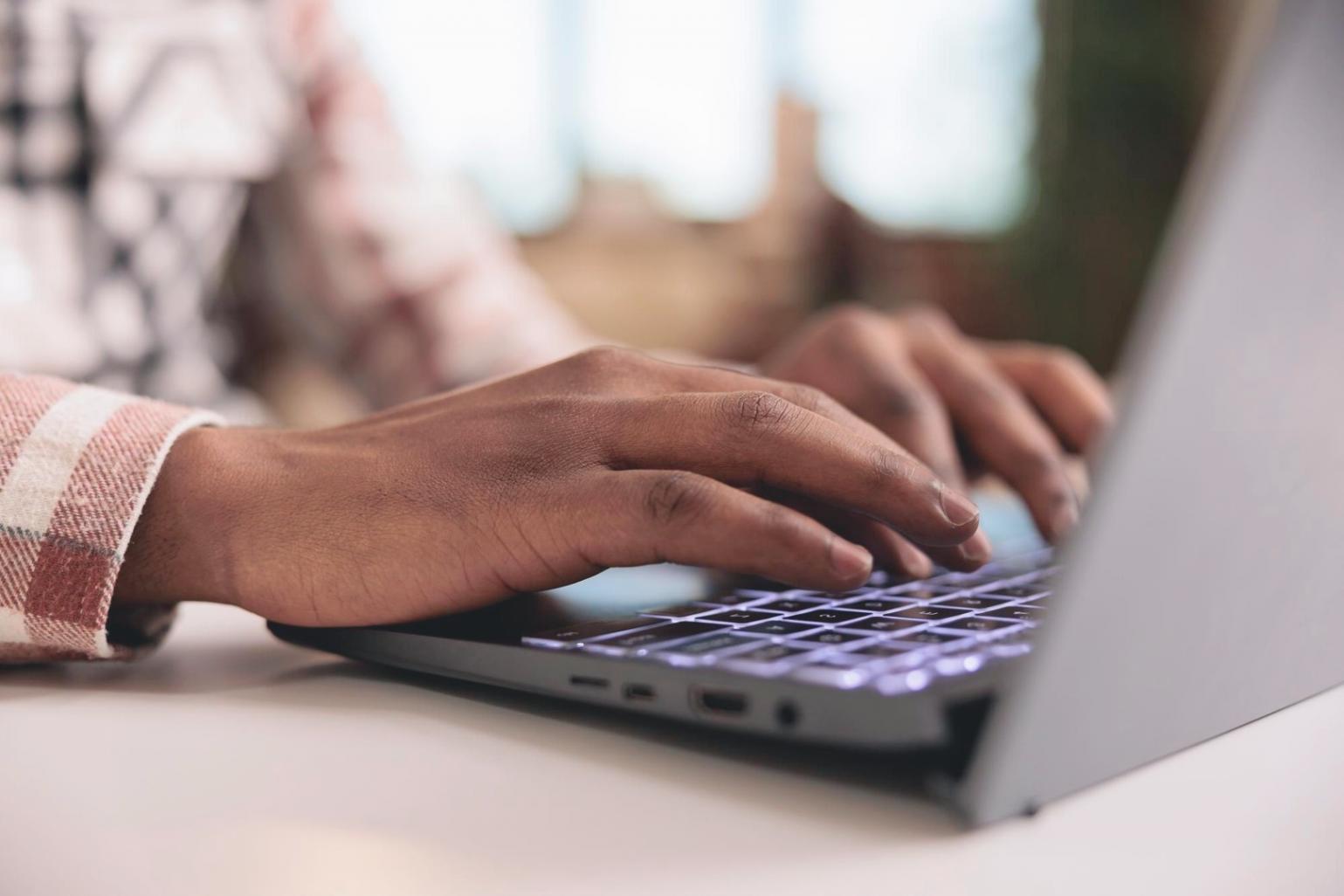 Landing page design review session